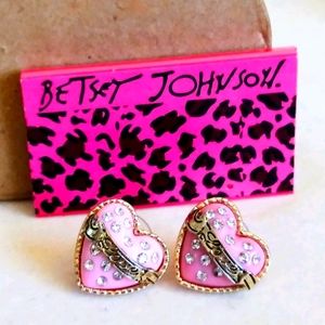 Pretty 'N' Pink Heart Rhinestone Betsey Earrings.